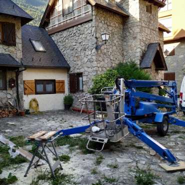 Colocación brezalite en fachada